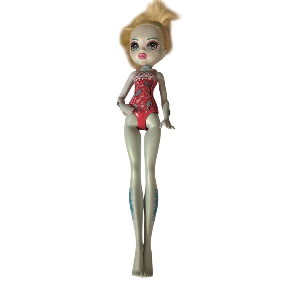 Monster High Lagoona Blue 2017 Swimsuit Doll Pink Seahorse 10 Inch Ghoul Core